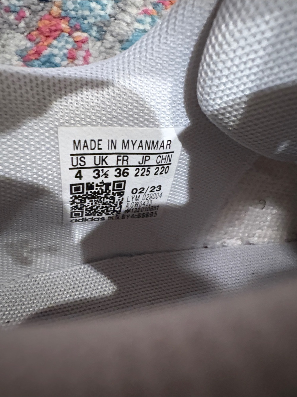 adidas White Kids' Low-Top Sneakers - Picture 5 of 6